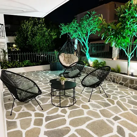 Georgos, Daire Kallithea (Chalkidiki)